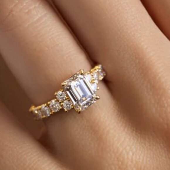 IGI-Certified 3ct Emerald Cut Lab Diamond Ring (4CTW) - Picture 4 of 4